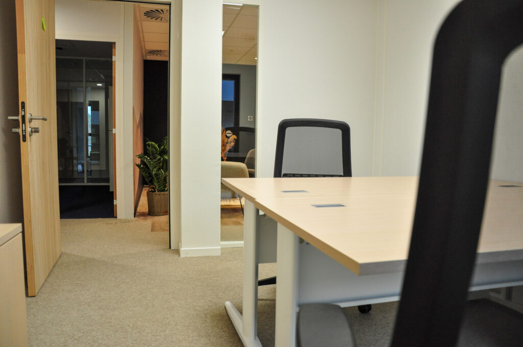 bureau 2 places bureau spacieux 2 pers